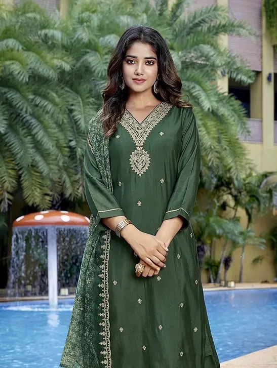 Embellished Kurta, Sharara & Dupatta Set - Image 2